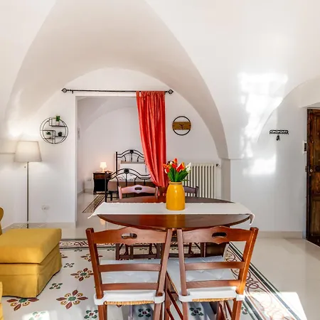 Hébergement de vacances Casa Celidonia
